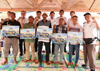 Petrokimia Gresik Salurkan Bantuan Senilai 100 Juta Untuk Nelayan Sekitar Perusahaan