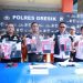 Polres Gresik Bongkar Jaringan Sabu di Menganti, 5 Tersangka Ditahan dan 31,8 Gram Barang Bukti Disita