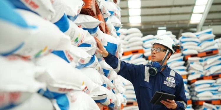 Jelang Musim Tanam Petrokimia Gresik Siapkan 443 Ribu Ton Pupuk Bersubsidi